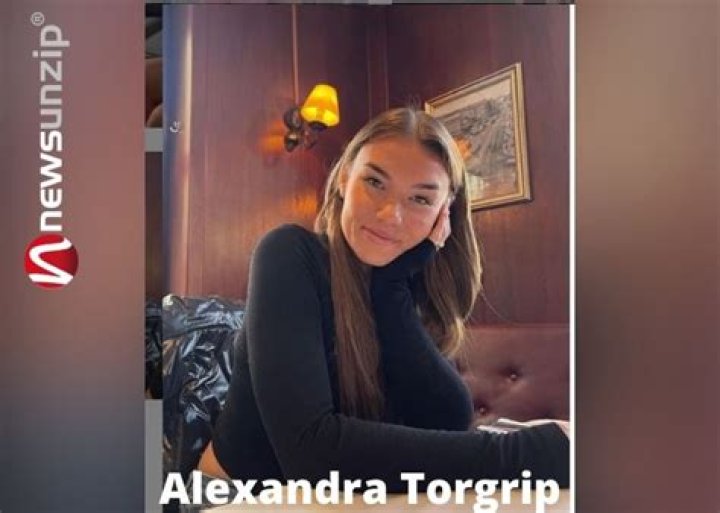 Alexandra Torgrip drinking her favorite drink mojito