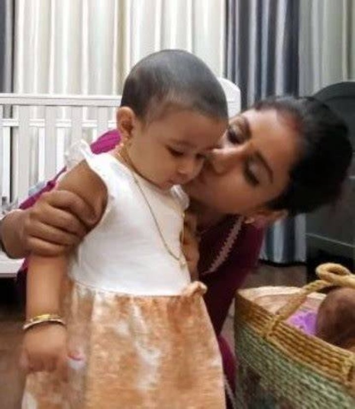 Alya Manasa with her daughter Aila Syed