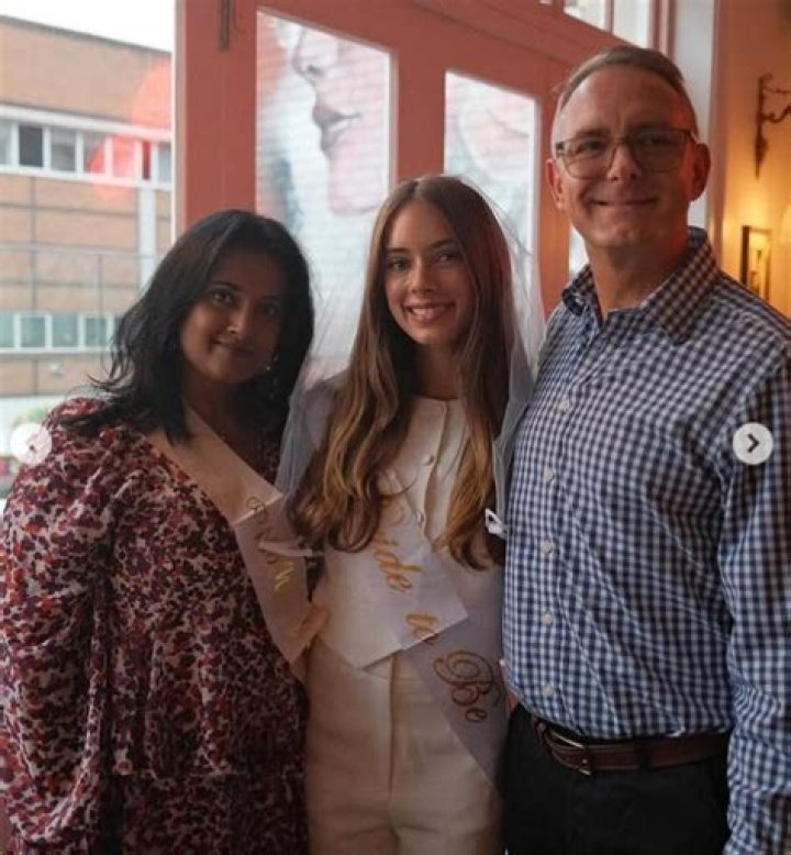 Ambar Driscoll with her mom