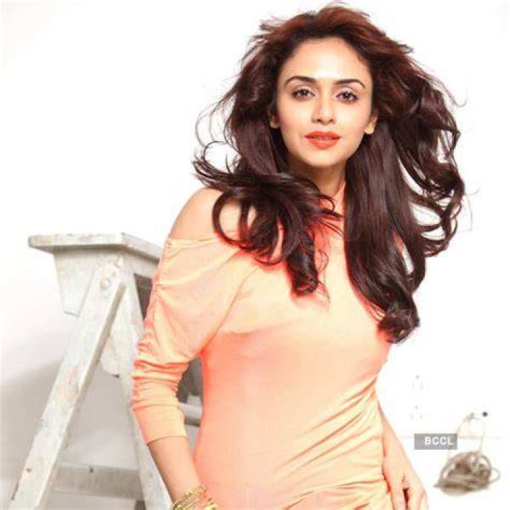 Amruta Khanvilkar appeared in Perfect Woman magazine