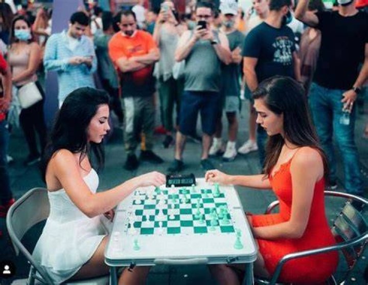 Andrea Botez won Susan Polgar National Open in the Girls U14 category in 2015