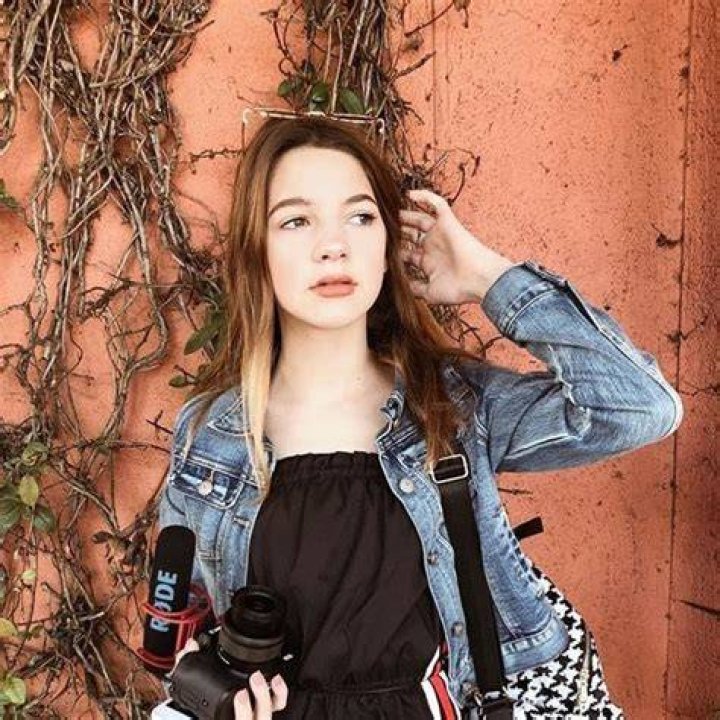 Annie Rose