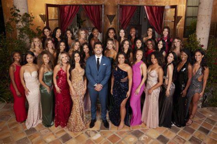bachelor finalists getty images bachelor finalists getty images
