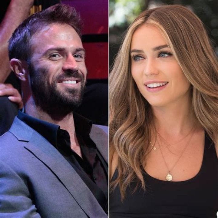 Bachelor Nation Alum Chad Johnson Sober