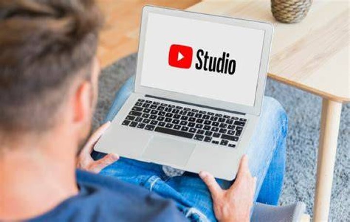 Bam in his Youtube studio