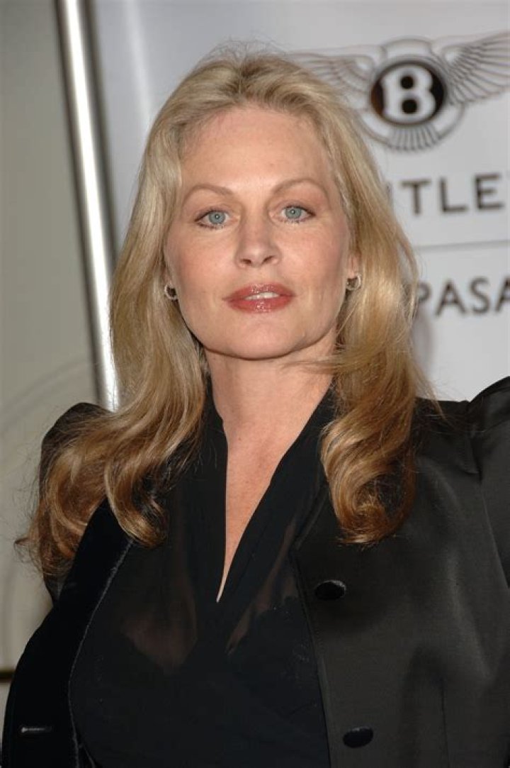 Beverly D’Angelo’s Net Worth, Age, Height, Weight, Husband, Kids, Bio-Wiki