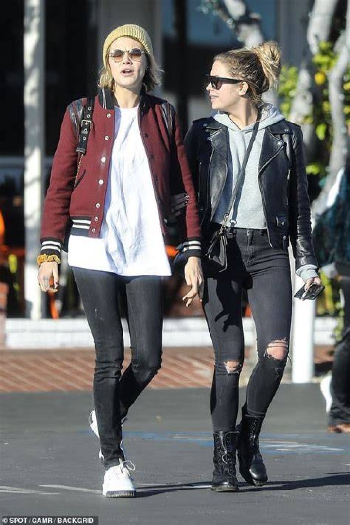 Cara Delevingne and Girlfriend Ashley Benson Spotted Looking Chic As All Heck in Paris