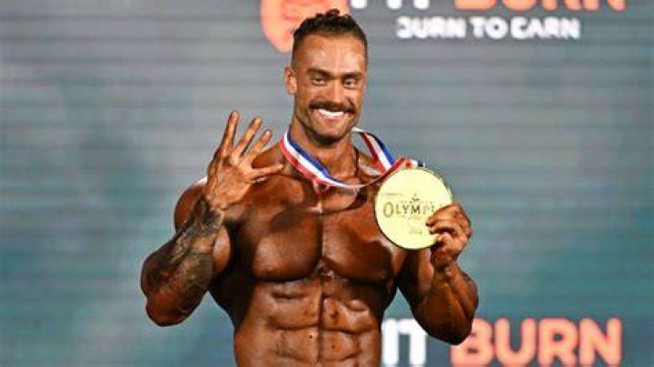 Chris Bumstead won Mr Olymia 2021