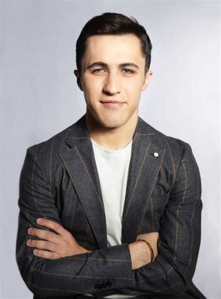 Chris Olsen [TikTok Star] Height, Weight & Physical&nbsp;Appearance