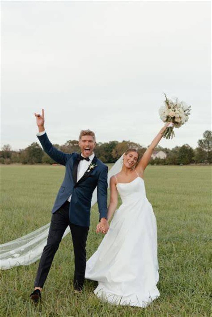 Did Amanda from Summer House get married?