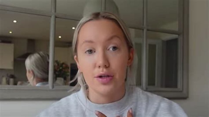 Elle Darby posted an emotional picture of her mom