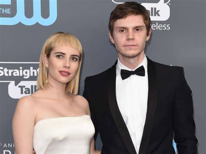 Emma roberts and evan peters