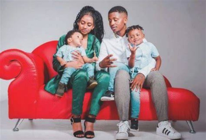Emtee with his family