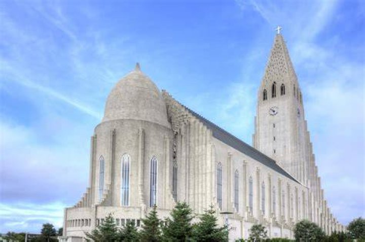 Hallgrimskirkja Iceland Church Daylight
