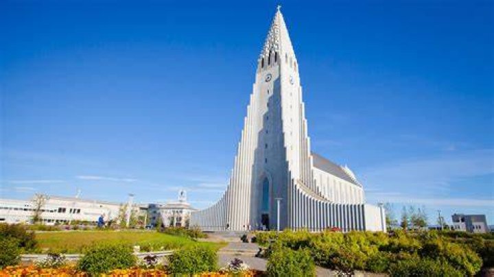 Hallgrimskirkja Picture