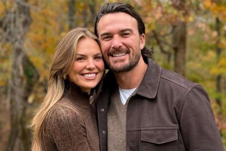 Hannah Brown With Her Men on The Bachelorette