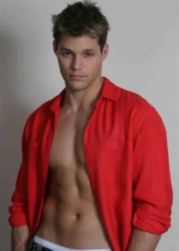 Height of Justin Bruening