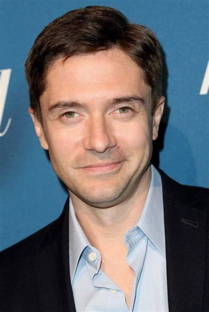 Height of Topher Grace