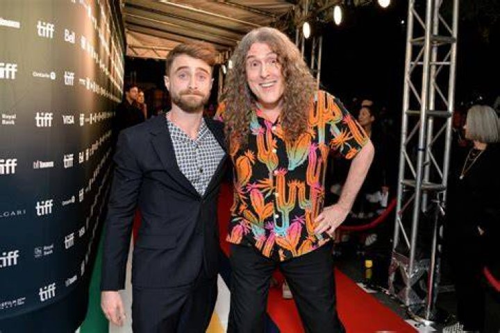 How tall is Weird Al Yankovic