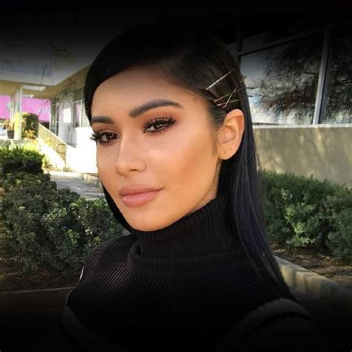 Janet Guzman wiki