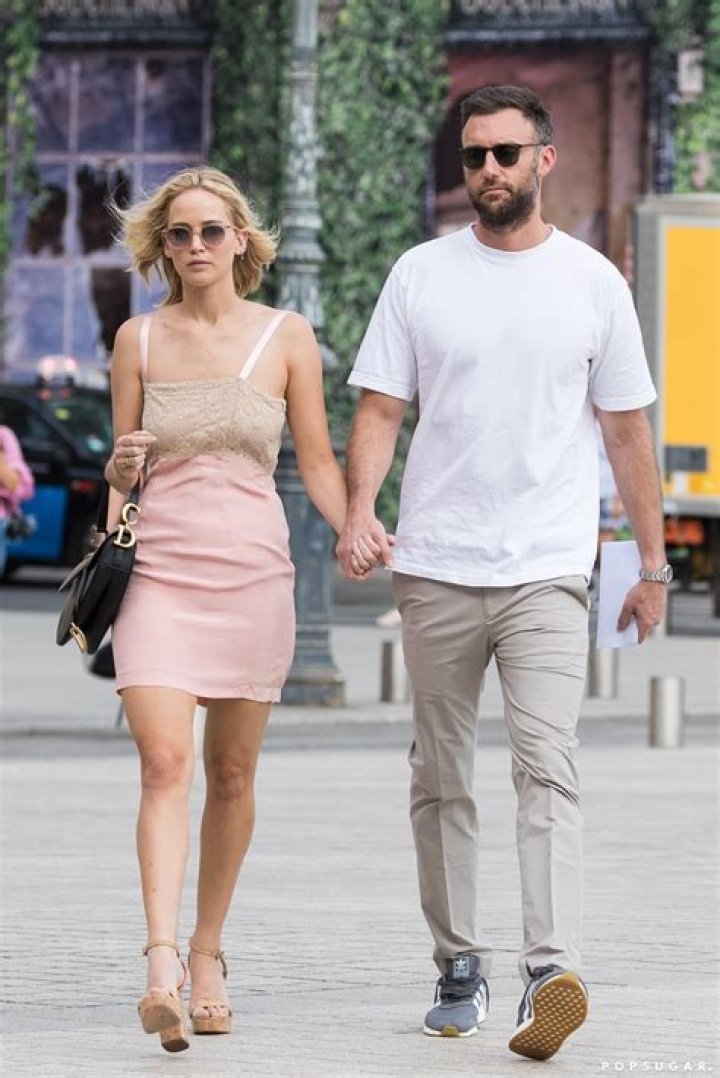 Jennifer Lawrence, Cooke Maroney, Walking