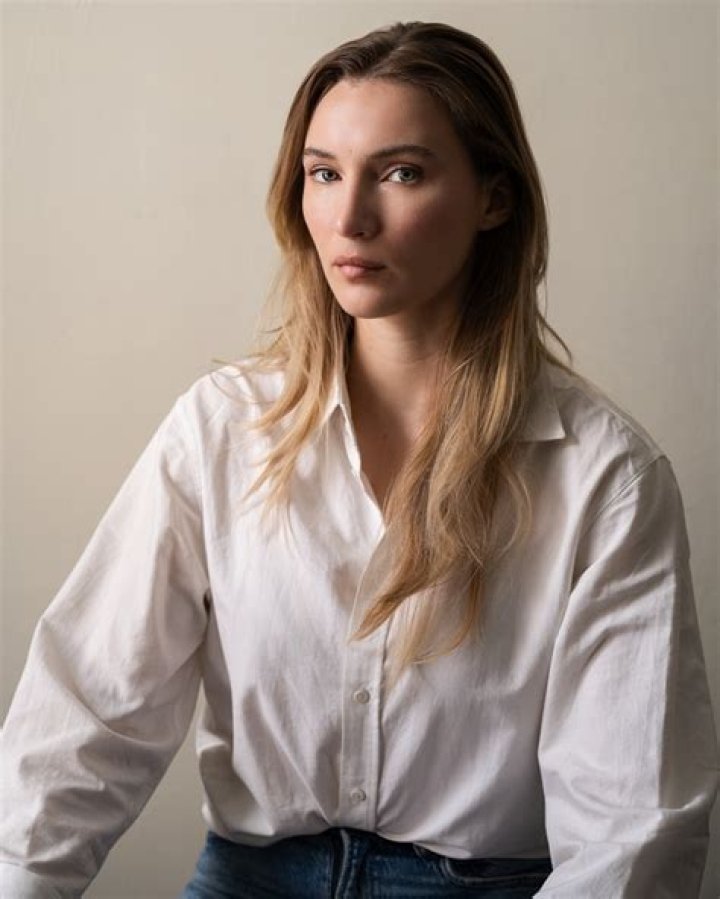 Jessica Smith was born to her parents as Jessica Lily Smith in 1999