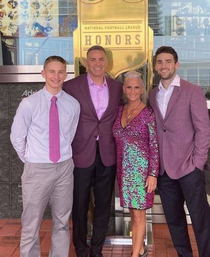 Kade Warner with his parents and brother