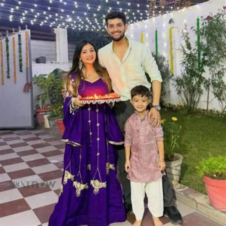 Khushi Punjaban with her husband Vivek Choudhary