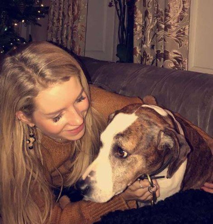 Lottie Moss with her pet dog