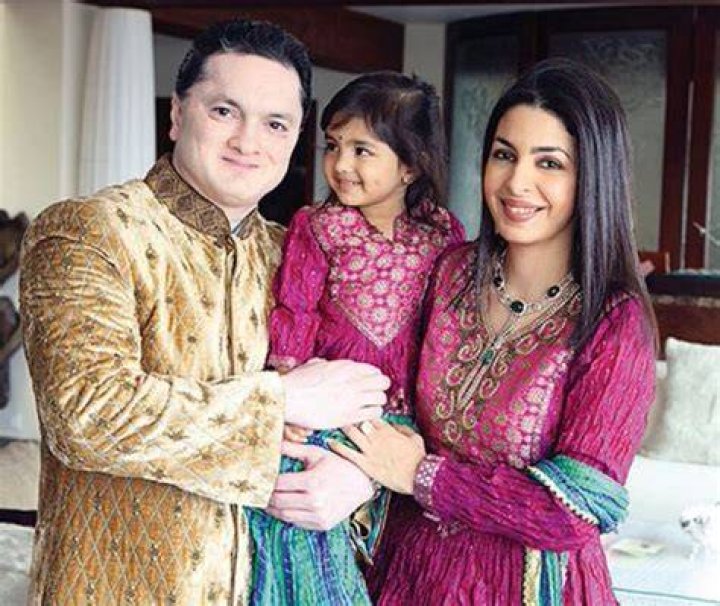Niharika Singhania Father, and Mother