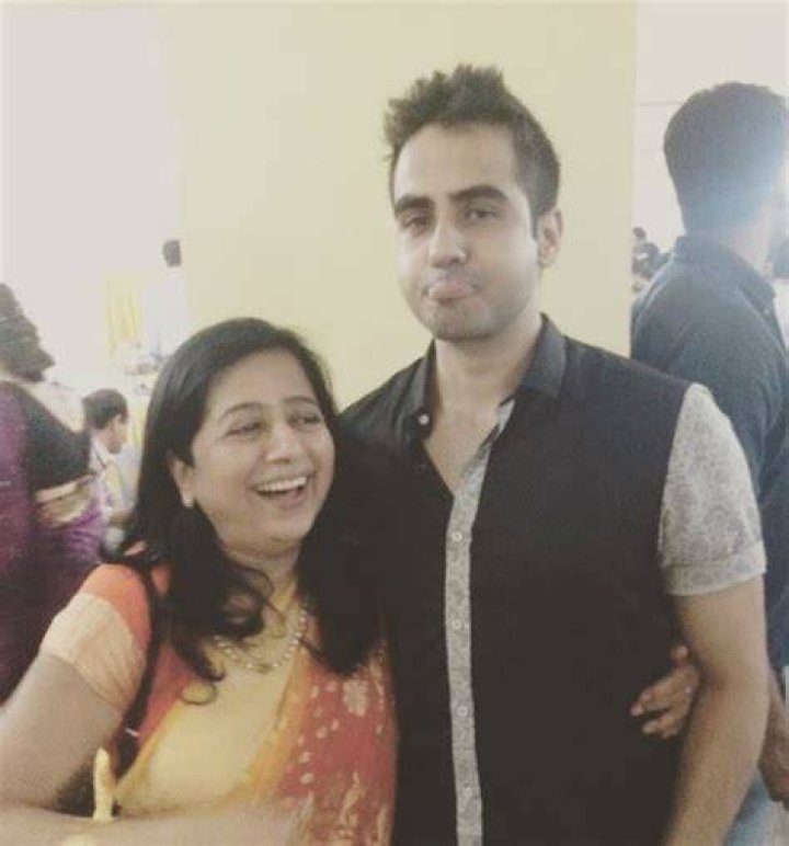Nikhil Kamath with his dad Raghuram Kamath