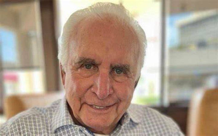 Omar Marchant was one of the pioneers of Hispanic television in the United States