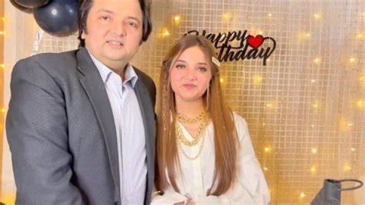 Rabeeca Khan with her father Kashif Khan