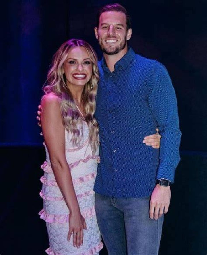Riley King is pursuing his relationship with his girlfriend Carly Pearce (country music singer and songwriter)