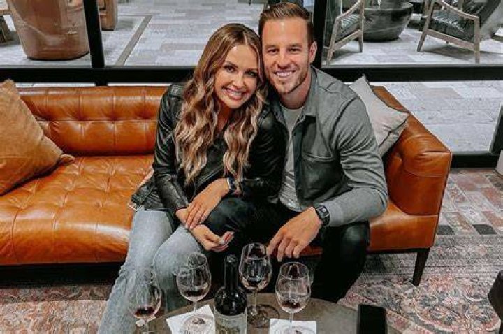 Riley King is very close to his father Bob King and mother Lisa King