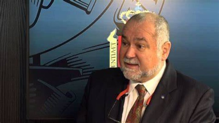 Robert David Steele facts