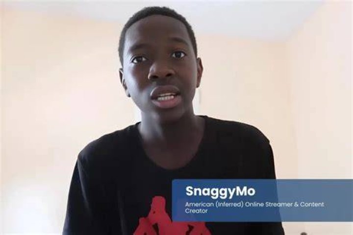 SnaggyMo