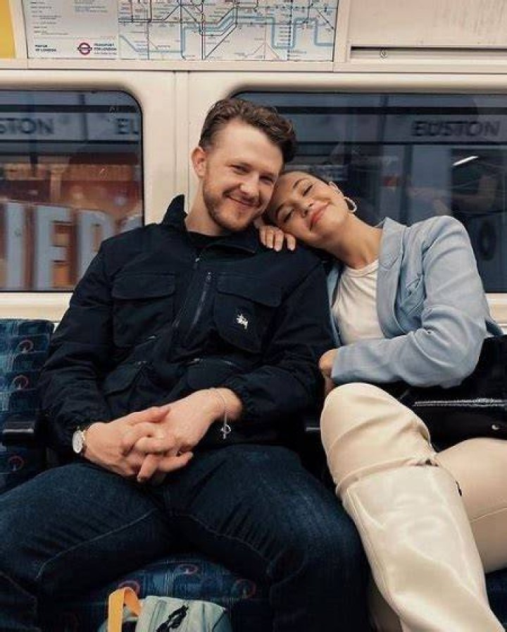 Solea Pfeiffer Husband, Boyfriend Name & Relationships