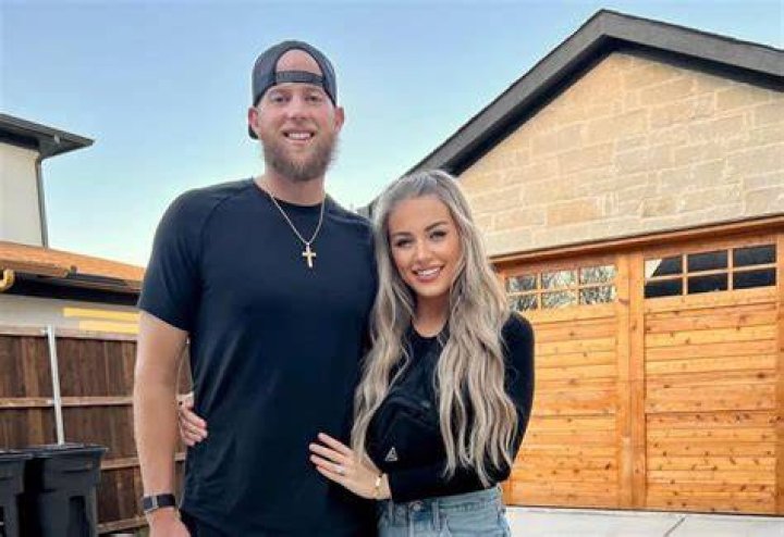 Twitch: stormen Wife, Age And Net Worth- Everything To Know