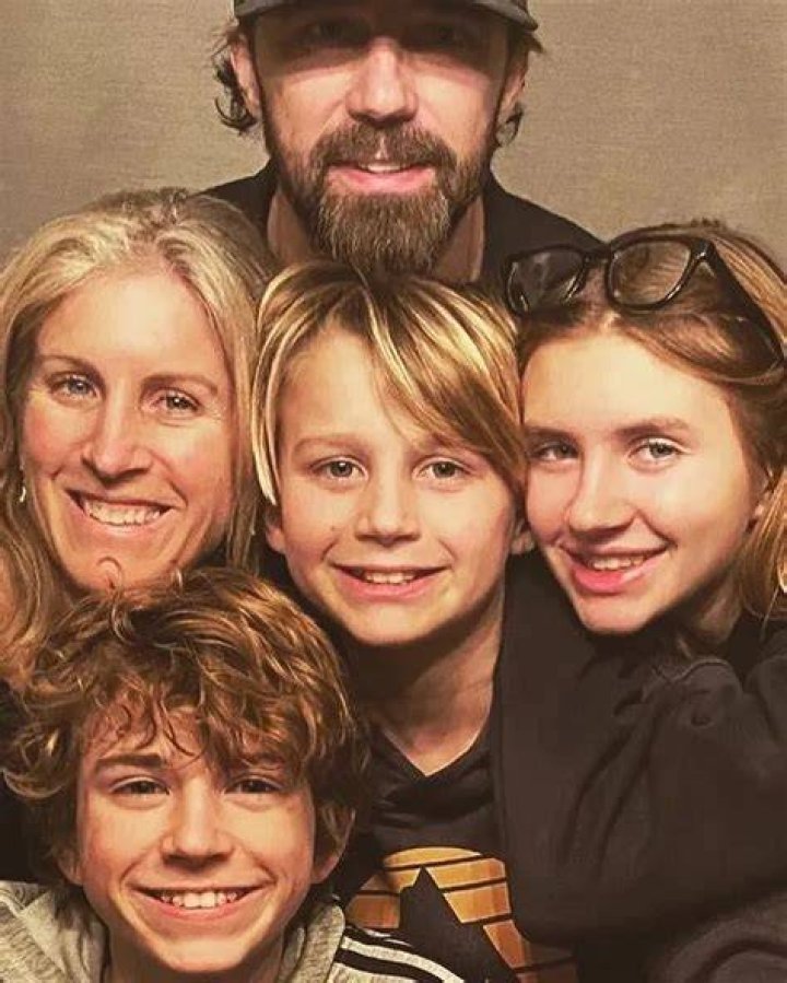 Walker Scobell family picture