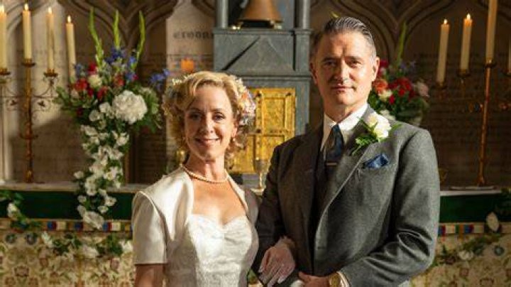 What happened to Inspector Sullivan in Father Brown?